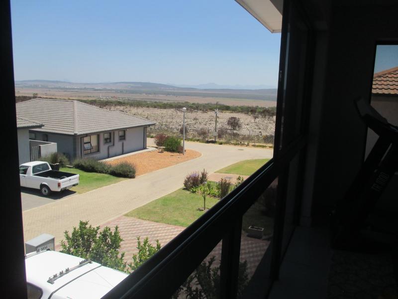 To Let 3 Bedroom Property for Rent in Dana Bay Western Cape